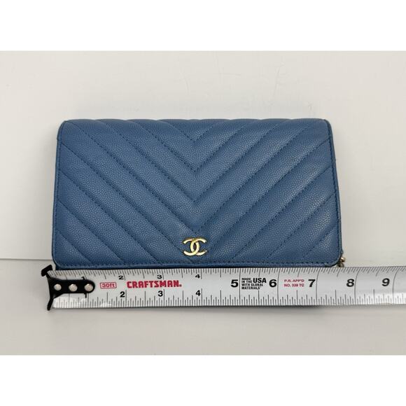 Chanel Wallet on Chain Blue Chevron Caviar Leather B-6 - Picture 12 of 16